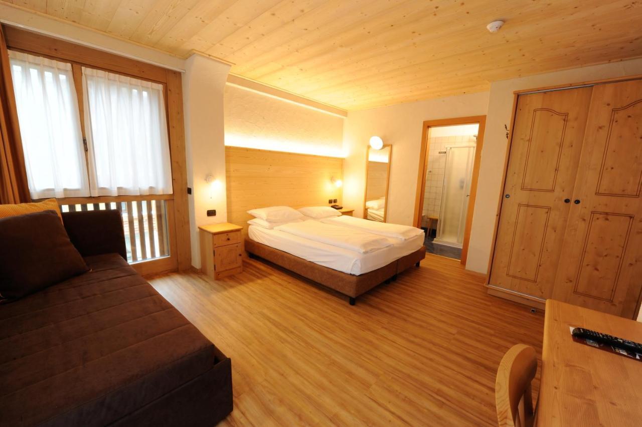 Hotel Helvetia Livigno Exterior photo