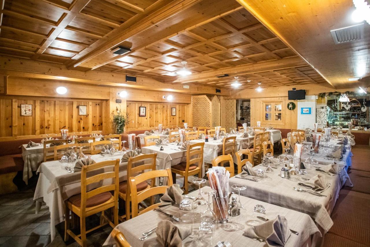 Hotel Helvetia Livigno Exterior photo