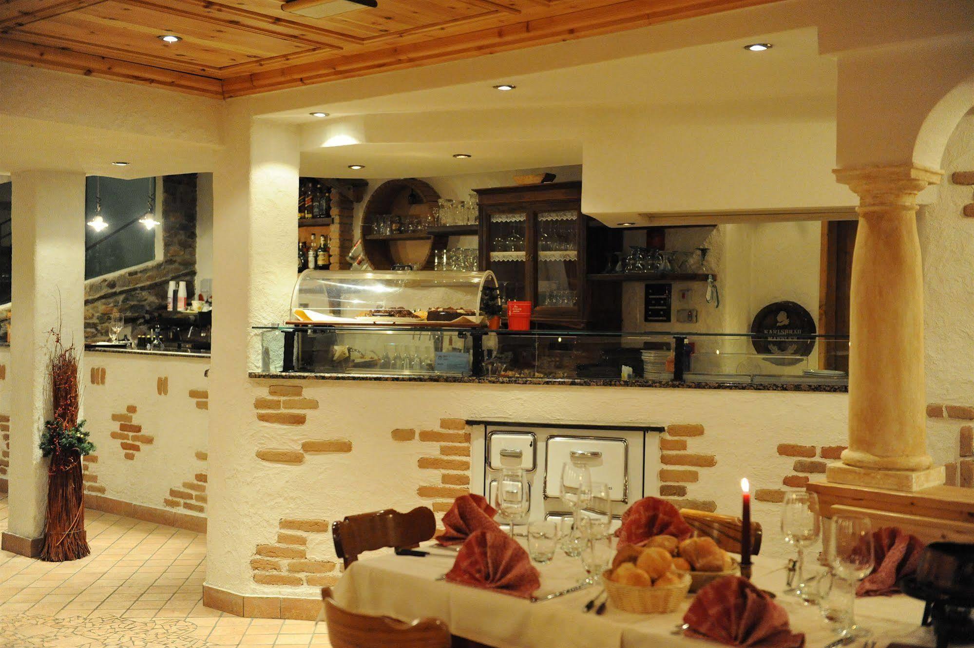 Hotel Helvetia Livigno Exterior photo